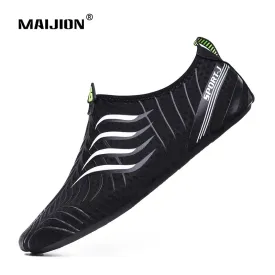 Lightweight Aqua Shoes For Man Quick Dry Swim Woman Water Sneakers
