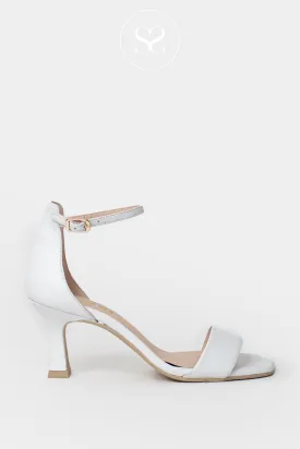 LODI LISCO  WHITE HEELED SANDAL